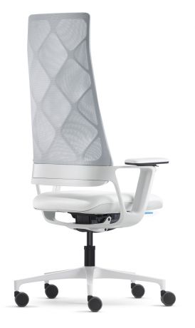 Кресло руководителя Connex 2 mesh с высокой сетчатой спинкой натуральная кожа / черная 4880